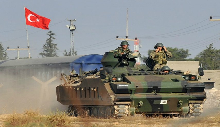 إصابة سوريين اثنين جراء رشق القوات التركية بالاسلحة الرشاشة  