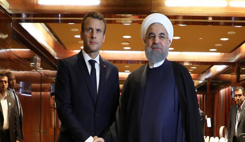 ماكرون يعد روحاني بـ'هدنة اقتصادية'