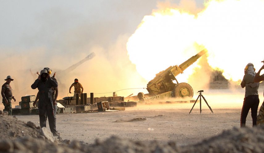 الحشد الشعبی بزرگترین پایگاه داعش در دیاله را هدف قرار داد