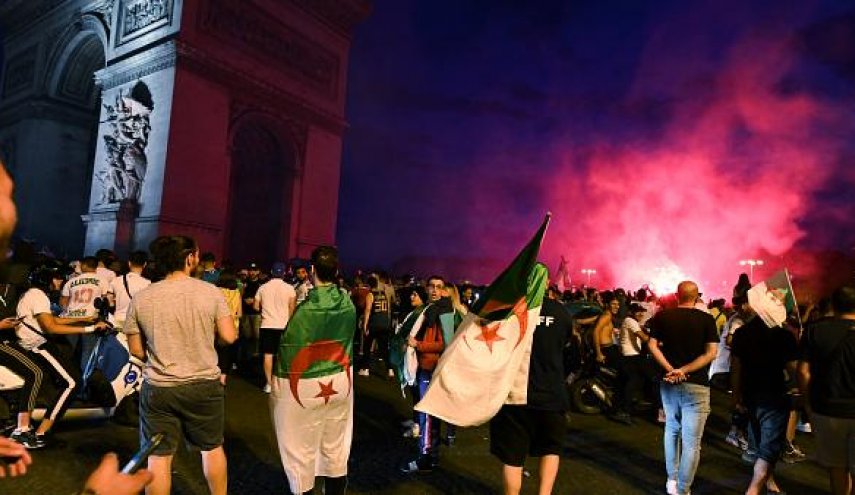 حزب فرنسي يفصح عن موقف عنصري معادٍ للجزائريين