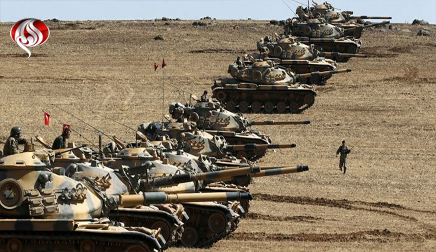 ترکیه در پاسخ به ریاض و ابوظبی صد تانک و خودوری نظامی در مرز سوریه مستقر کرد