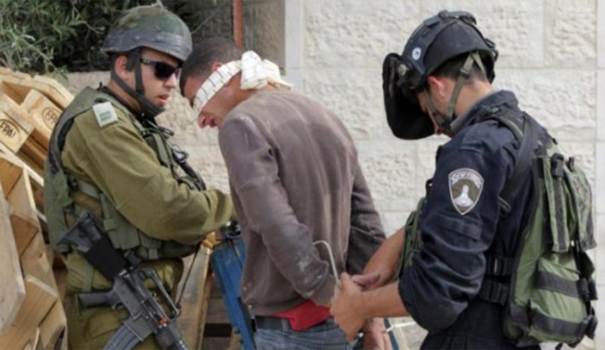 اعتقال فلسطينييْن بالقدس واستدعاء آخر للتحقيق