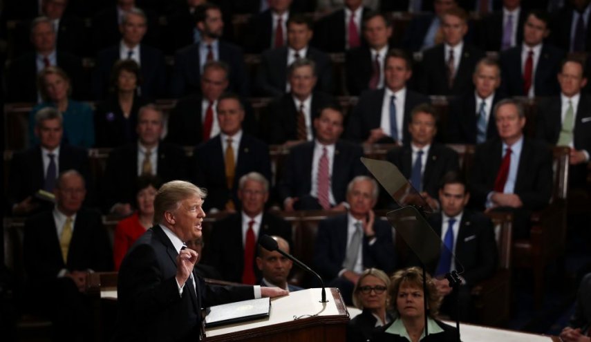 تصویب قطعنامه محکومیت سخنان نژادپرستانه ترامپ در کنگره