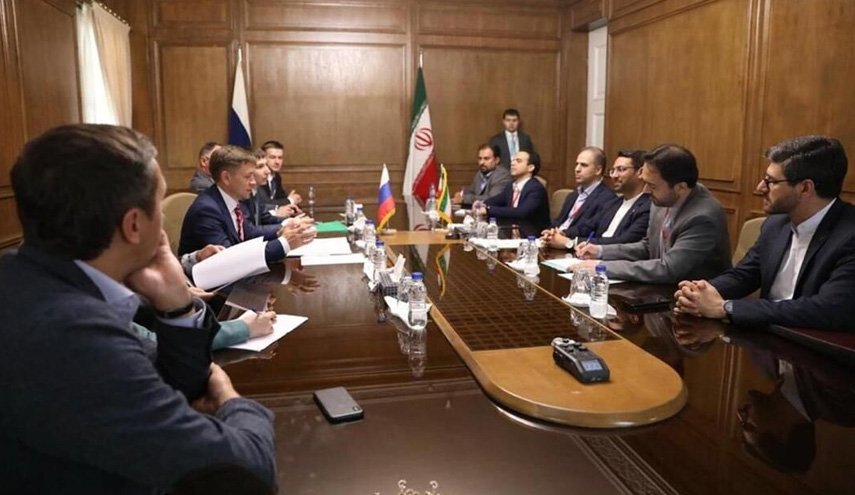 وزيرا اتصالات ايران وروسيا يبحثان سبل تطوير العلاقات الثنائية