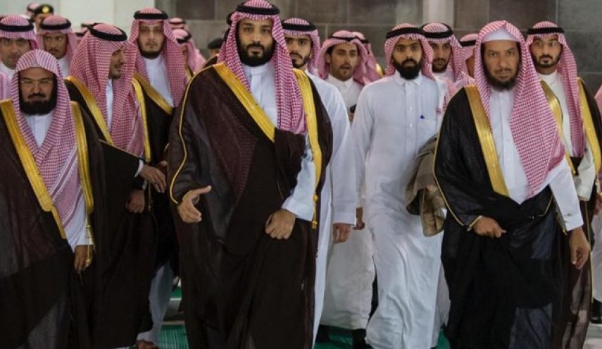 ولی‌عهد سعودی در پی جبران هزینه‌ها از جیب حجاج