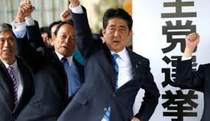 نتایج اولیه، از پیروزی حزب حاکم ژاپن در انتخابات پارلمانی حکایت دارد
