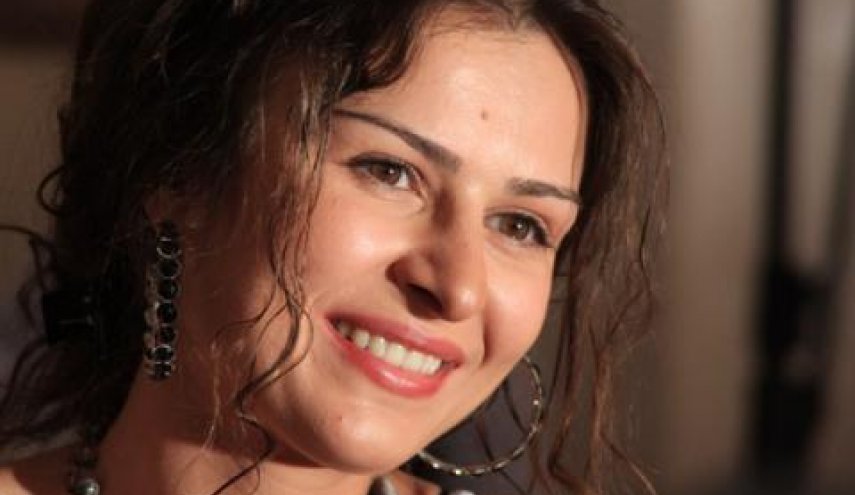 صدمة من العيار الثقيل.. ممثلة سورية مشهورة تعلن دعمها للمثليين