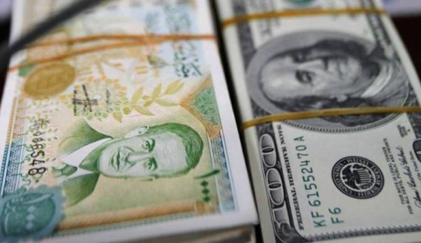 الدولار يحلق عاليا مقابل الليرة السورية