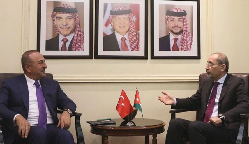 وزيرا الخارجية الأردني والتركي يبحثان قضايا إقليمية