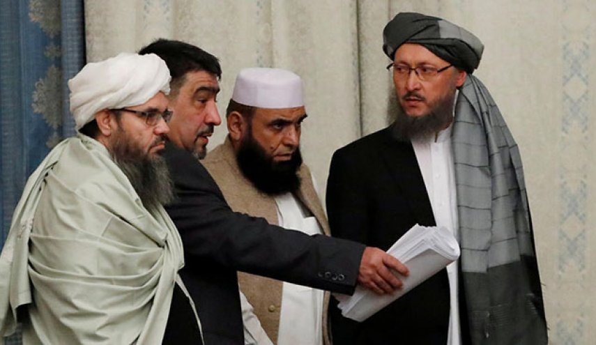 الحكومة الأفغانية تعلن بدء محادثات مباشرة مع طالبان قريبا