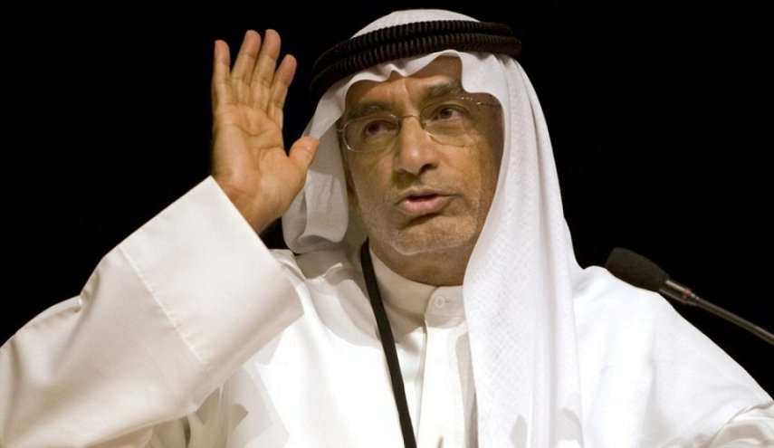 سياسي عماني واعلامي قطري يردان على مستشار 'بن زايد'