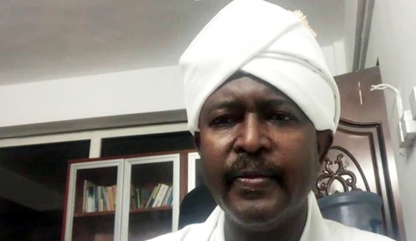  الإفراج عن نقيب الصحافيين السودانيين بعد أيام على توقيفه