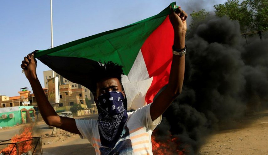 مقتل تلاميذ بالرصاص يشعل الأوضاع في السودان من جديد
