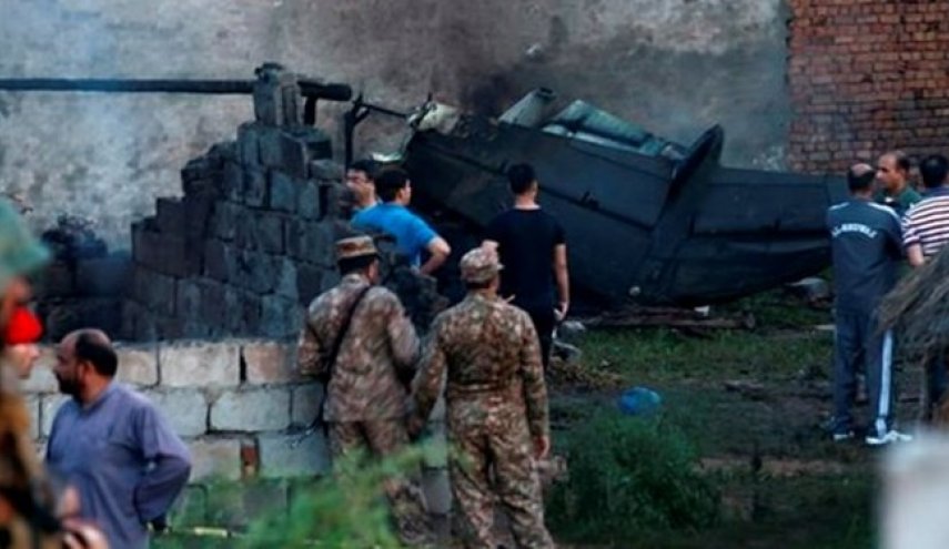 سقوط هواپیمای نظامی پاکستان ۱۷ کشته برجا گذاشت