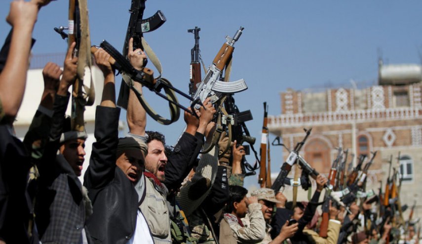 وزير دفاع اليمن يتوعد السعودية بضربات نوعية في العمق