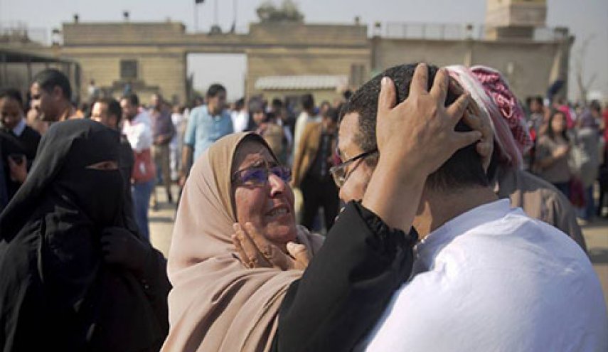 إخلاء سبيل مئات السجناء المصريين بمناسبة الأضحى والثورة
