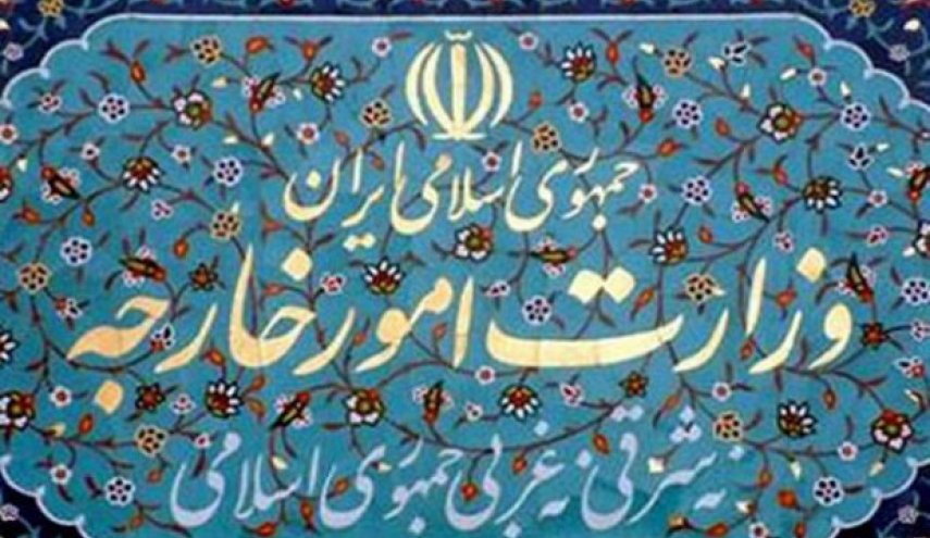طهران: ظريف والجهاز الدبلوماسي يواصلان مهامهما بكل قوة
