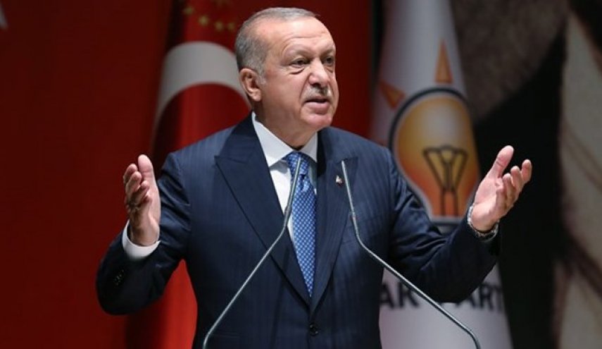 اردوغان:‌ عملیات در شرق فرات را به زودی آغاز خواهیم کرد
