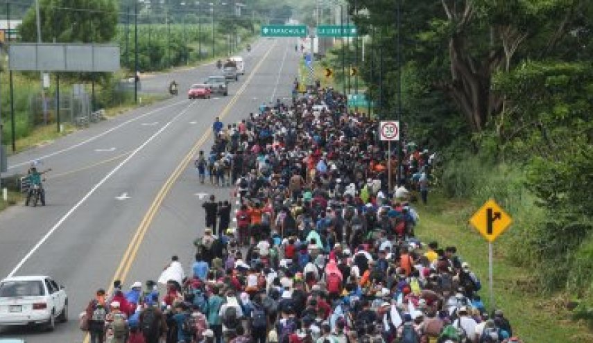 سرگردانی 40 هزار مهاجر در مرز آمریکا و مکزیک