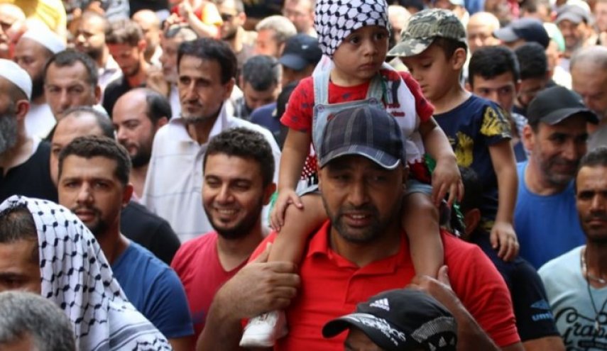 الفلسطينيون في لبنان يواصلون حراكهم للجمعة الرابعة