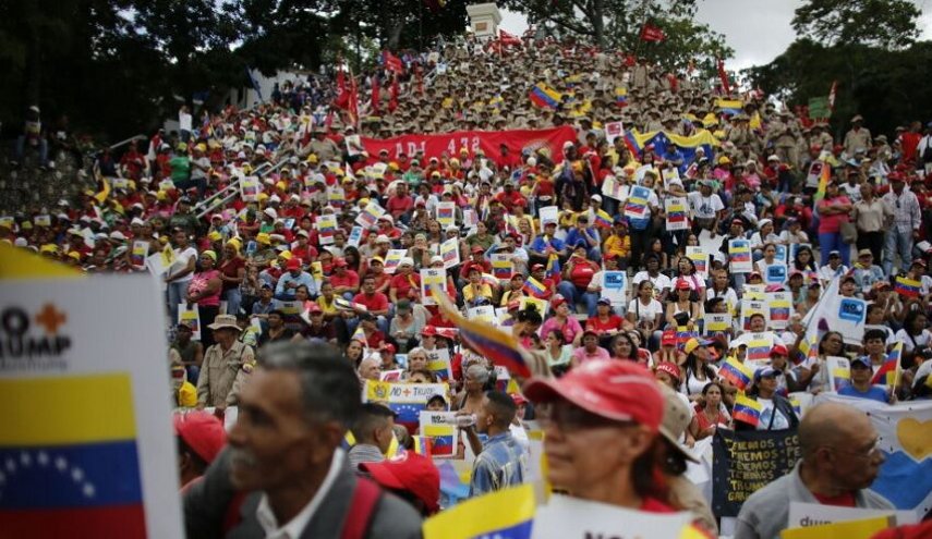 تداوم تظاهرات ضد امپریالیستی در پایتخت ونزوئلا
