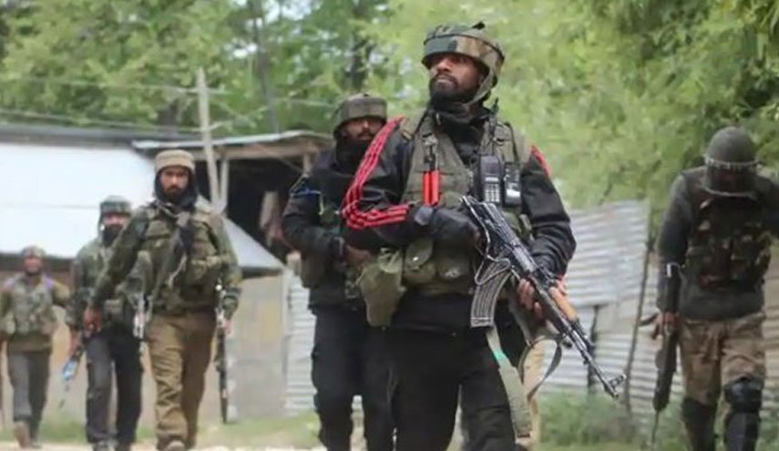 باكستان تعلن مقتل جنود هنود وباكستانيين في تبادل لإطلاق النار 