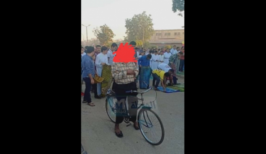 نمازگزار دوچرخه سوار مصری از غصه درگذشت!