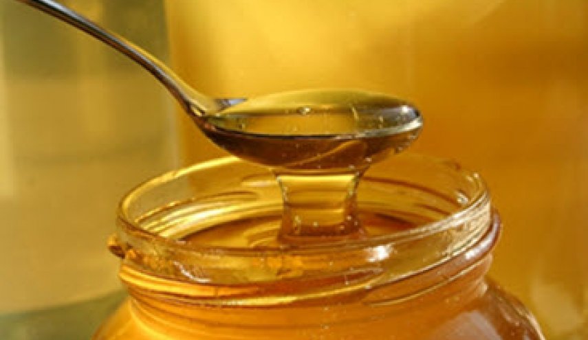 10 فوائد مدهشة للعسل على صحة الشعر والبشرة