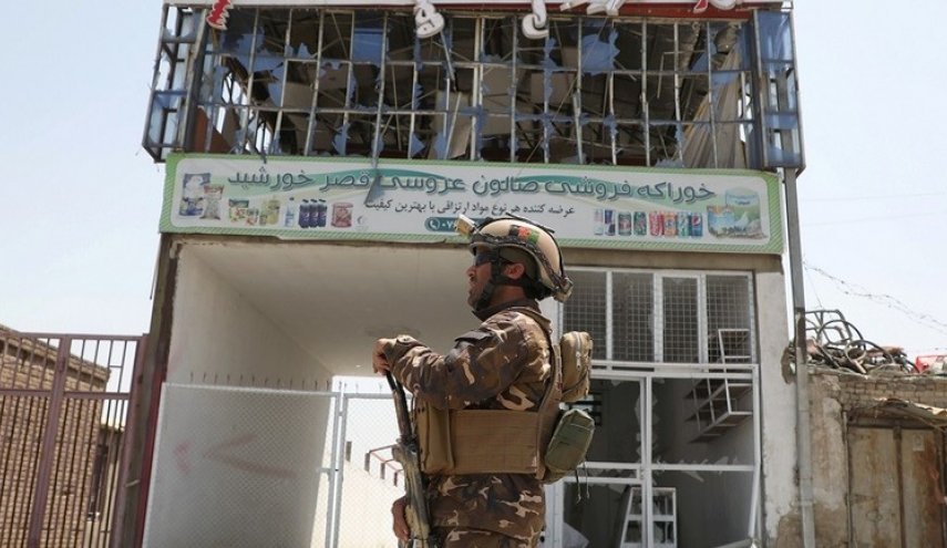 عشرات القتلى والجرحى جراء تفجير يستهدف عرسا في كابل
