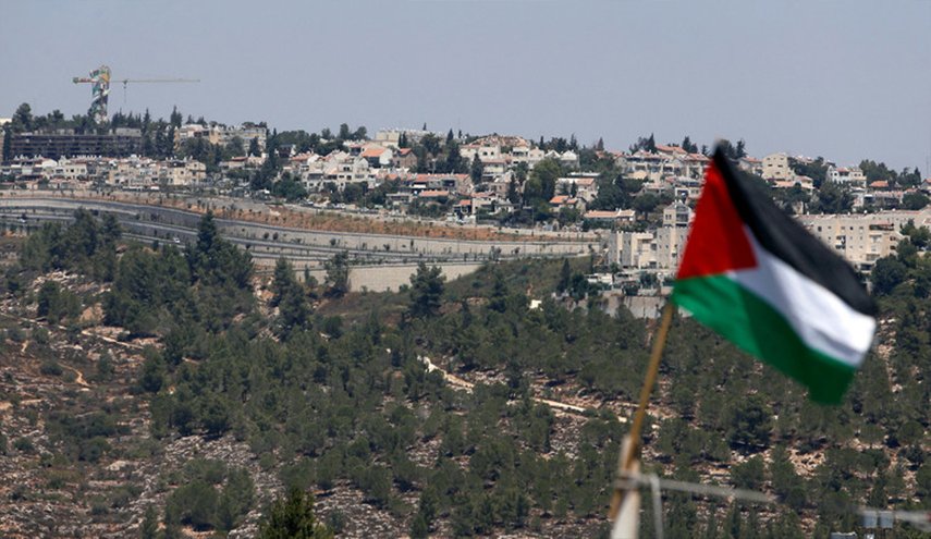 القوى الفلسطينية تنجح في إلغاء مؤتمر للسفارة الأمريكية في رام الله