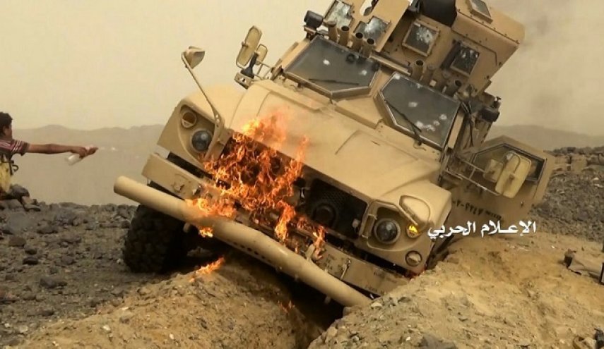 نیروهای یمنی سه خودروی مزدوران آل سعود را منهدم کردند