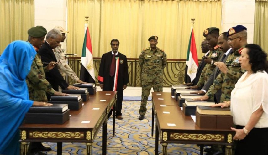 السودان: 'حمدوك' يتسلم ترشيحات الوزراء من 'قوى التغيير' 
