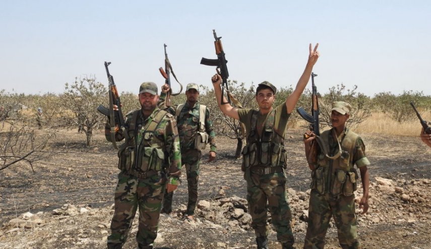 الجيش السوري يمشط خان شيخون بعد انسحاب المسلحين