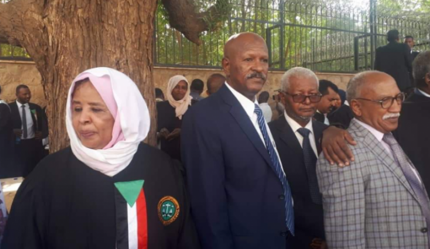 تعرف على أول رئيسة للقضاء السوداني