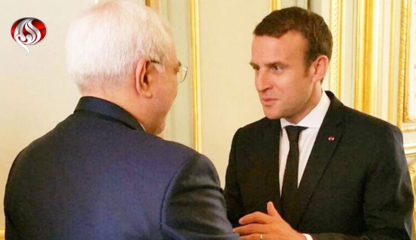 ظریف با رئیس‌جمهور فرانسه دیدار کرد
