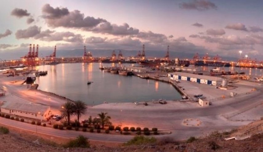 عمان.. ميناء صلالة يحقق ارتفاعًا في الأداء