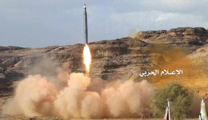 شلیک موشک‌ بدر 1 به فرودگاه منطقه‌ای «نجران» در عربستان سعودی