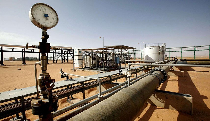 تأكيد على تصدير النفط الليبي عبر مؤسسة النفط 