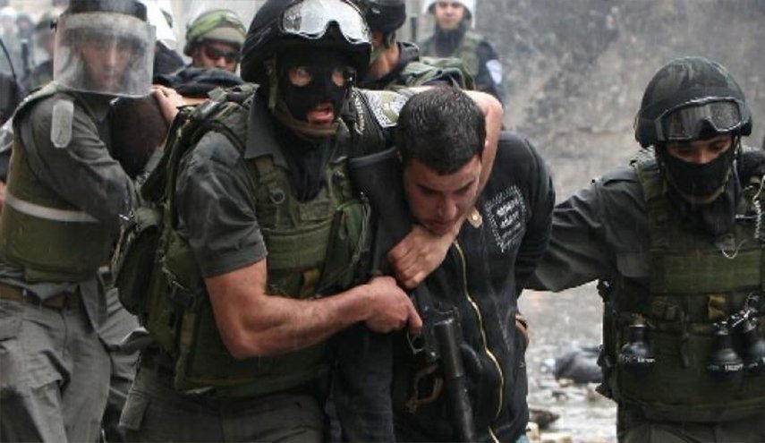 حملة اعتقالات واسعة بالضفة تطال 23 فلسطينيا
