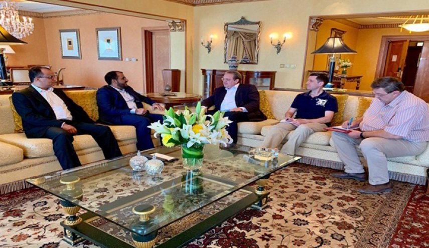 لقاء يمني روسي في مسقط..هذه مخرجاته 