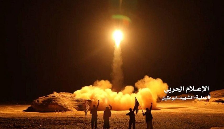 یمن 4 موشک به سمت جنوب عربستان شلیک کرد