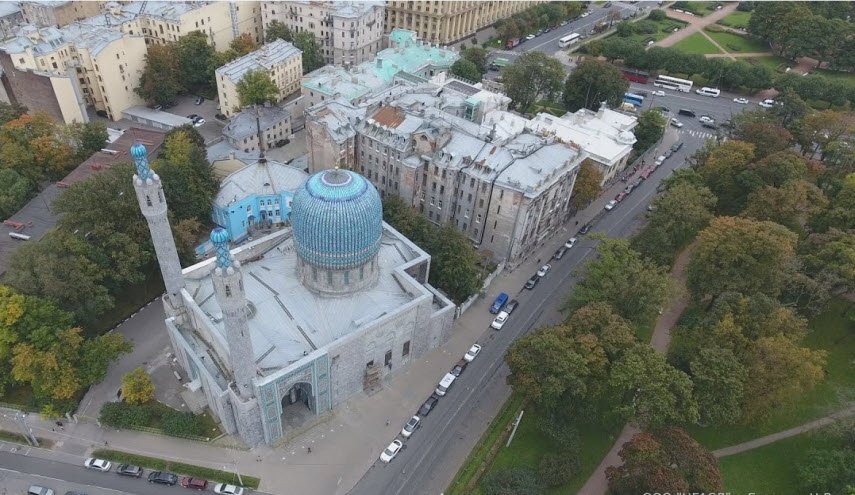 جدال بوتين و قديروف بشأن اجمل مسجد في العالم