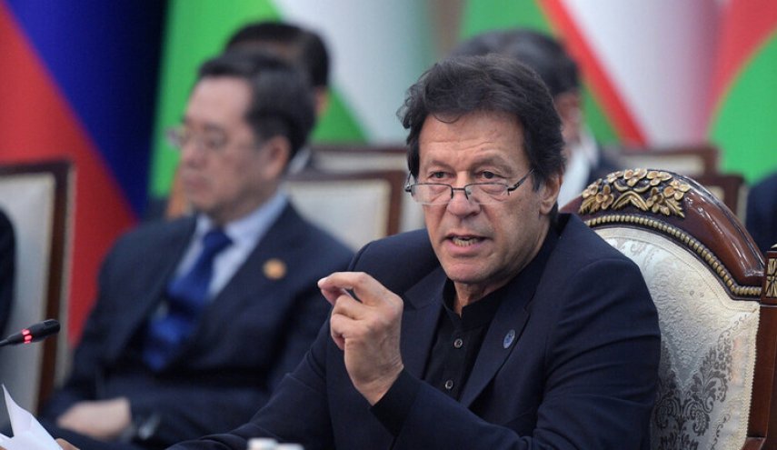عمران خان يحذر من خطر اندلاع حرب نووية مع الهند