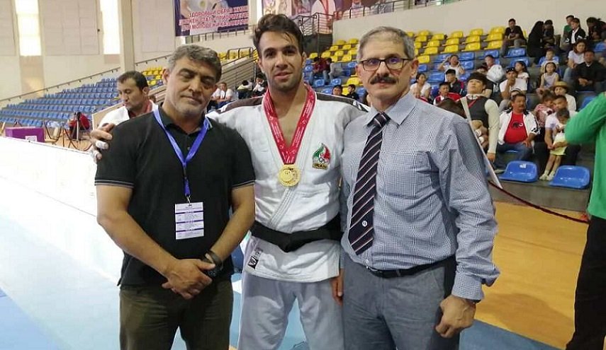 لاعب إيراني يتقلد ذهبية الجودو في بطولة آسيا البارالمبية