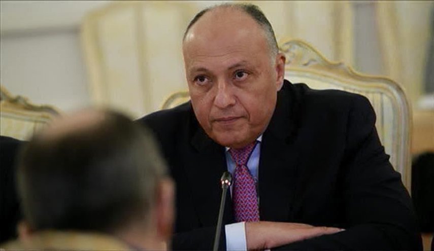 وزير الخارجية المصري يصل الخرطوم