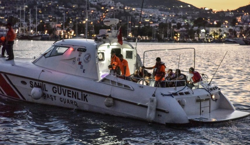 تركيا تعلق على موضوع سوء التعامل خفر سواحلها مع مهاجرين 