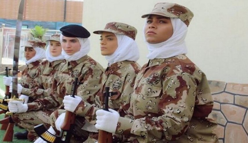 رژه نظامی زنان در عربستان برای اولین بار