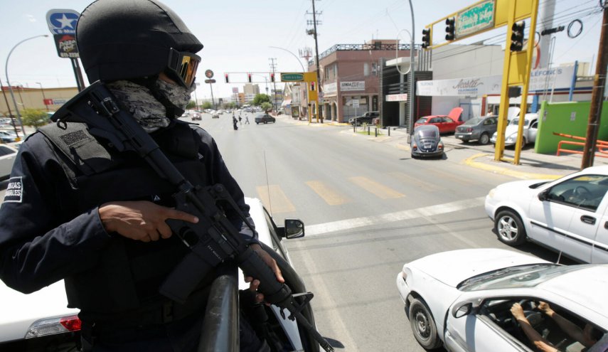 السلفادور ستنشر المئات من أفراد الشرطة على الحدود لمنع عبور المهاجرين