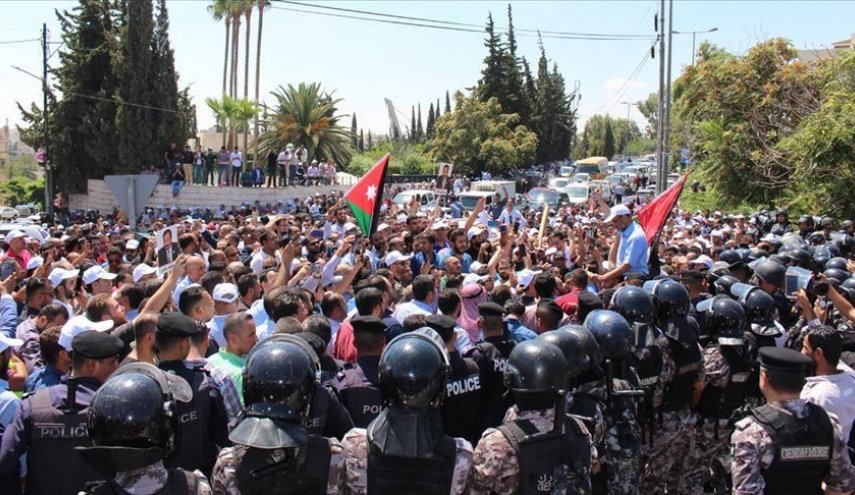 إضراب المعلمين في الأردن يدخل أسبوعه الثاني
