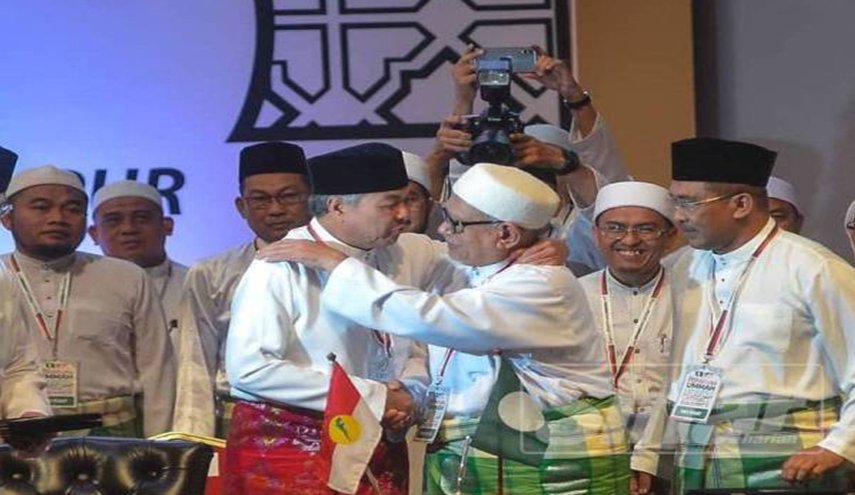 تحالف المعارضة الماليزية يتعهد بحماية الملايو والإسلام والأقليات